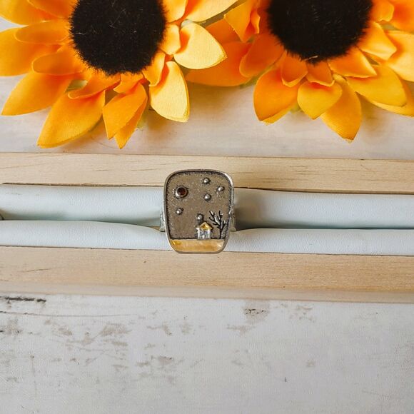 NEW Big Bold Silvertone Ring, Night Scene w/Scroll Work on Band Size 8 - Picture 2 of 5